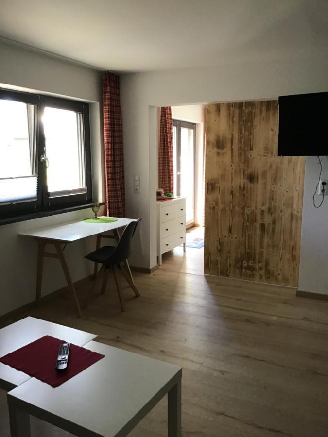 Ferienwohnungen "Blumenwiese" Dillingen an der Donau Extérieur photo